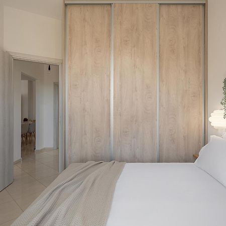Sol Luxury Apartment - Close To The Beach With A Private Mini Pool Ханья Экстерьер фото
