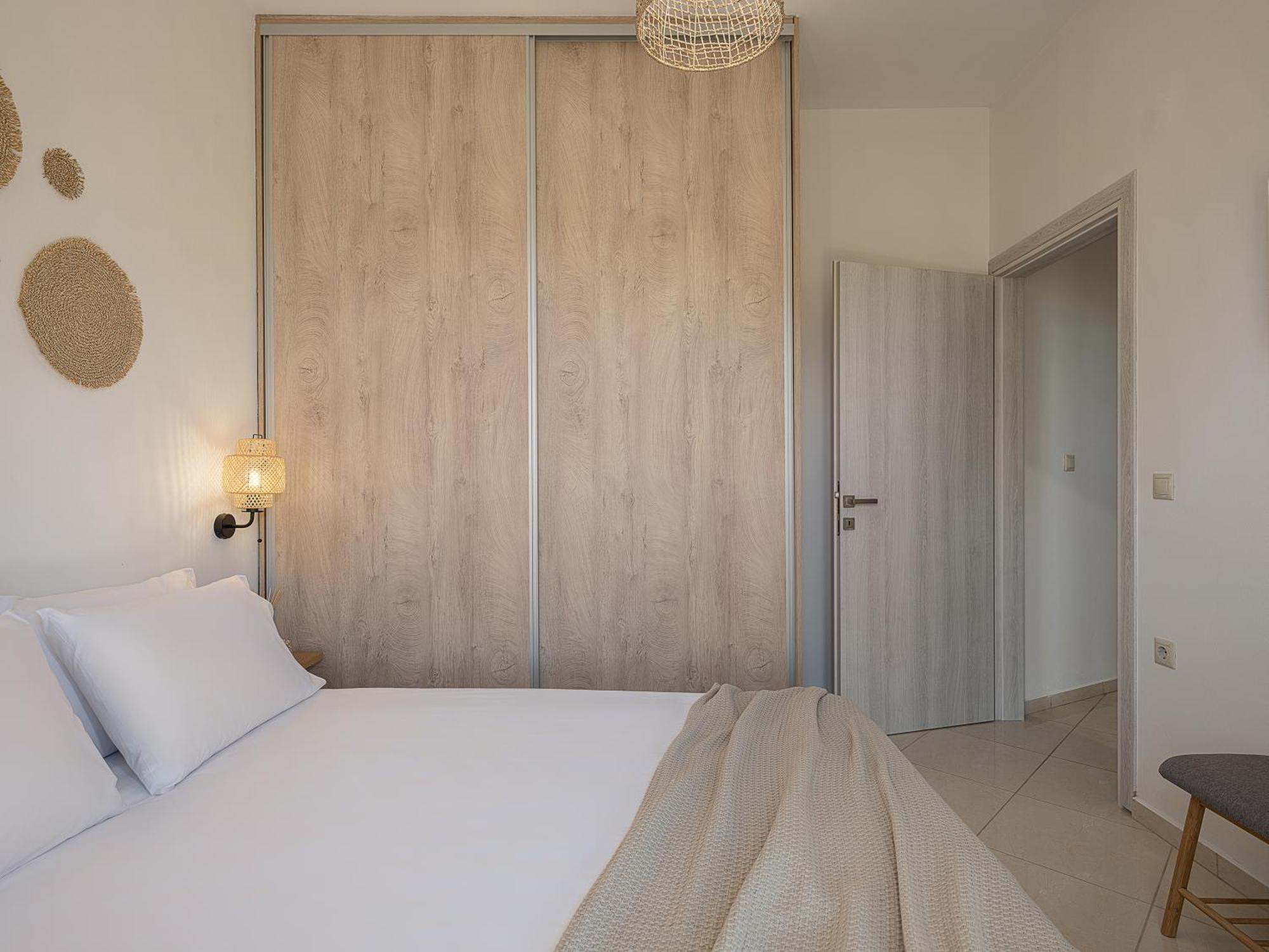 Sol Luxury Apartment - Close To The Beach With A Private Mini Pool Ханья Экстерьер фото