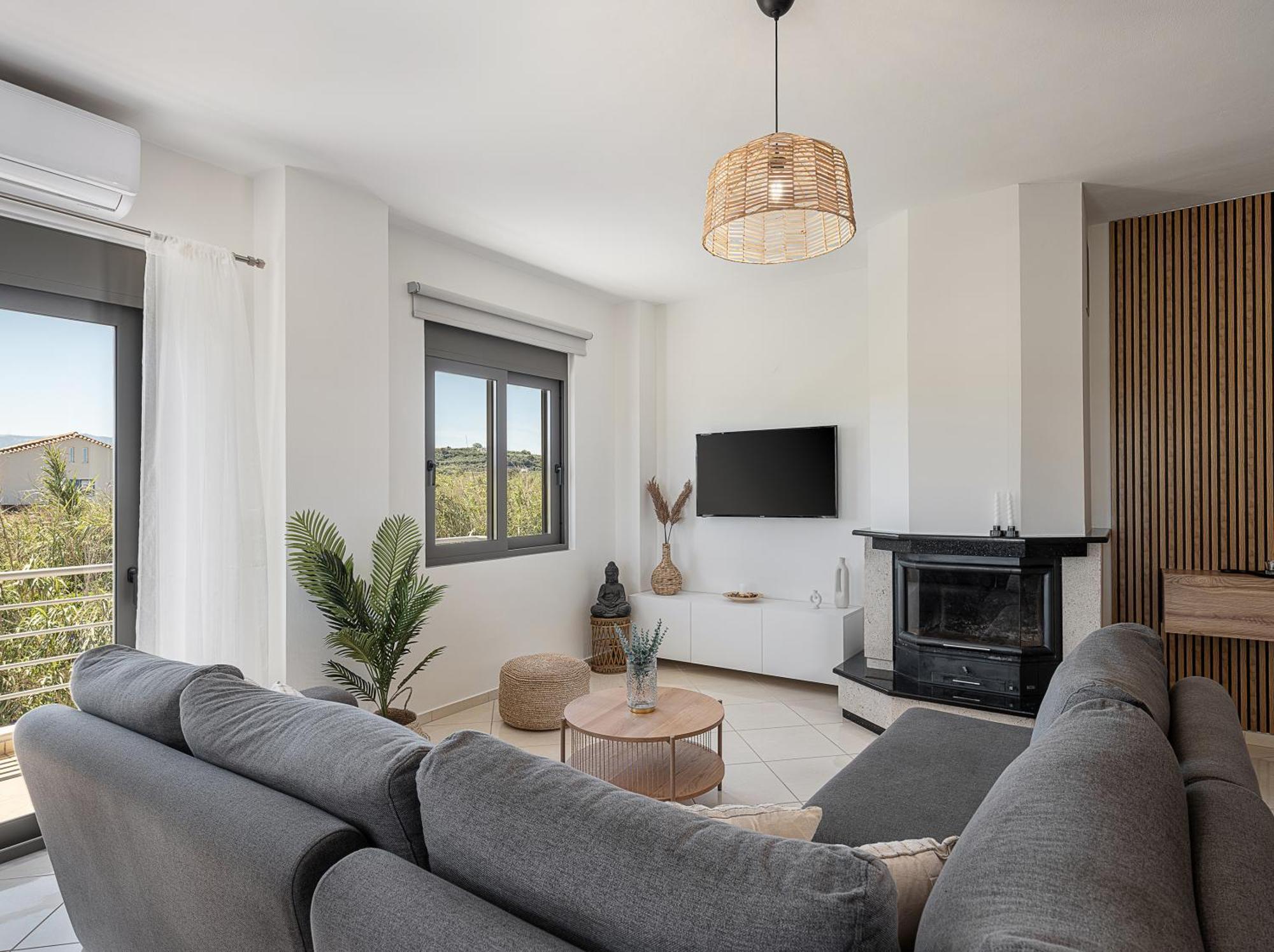 Sol Luxury Apartment - Close To The Beach With A Private Mini Pool Ханья Экстерьер фото