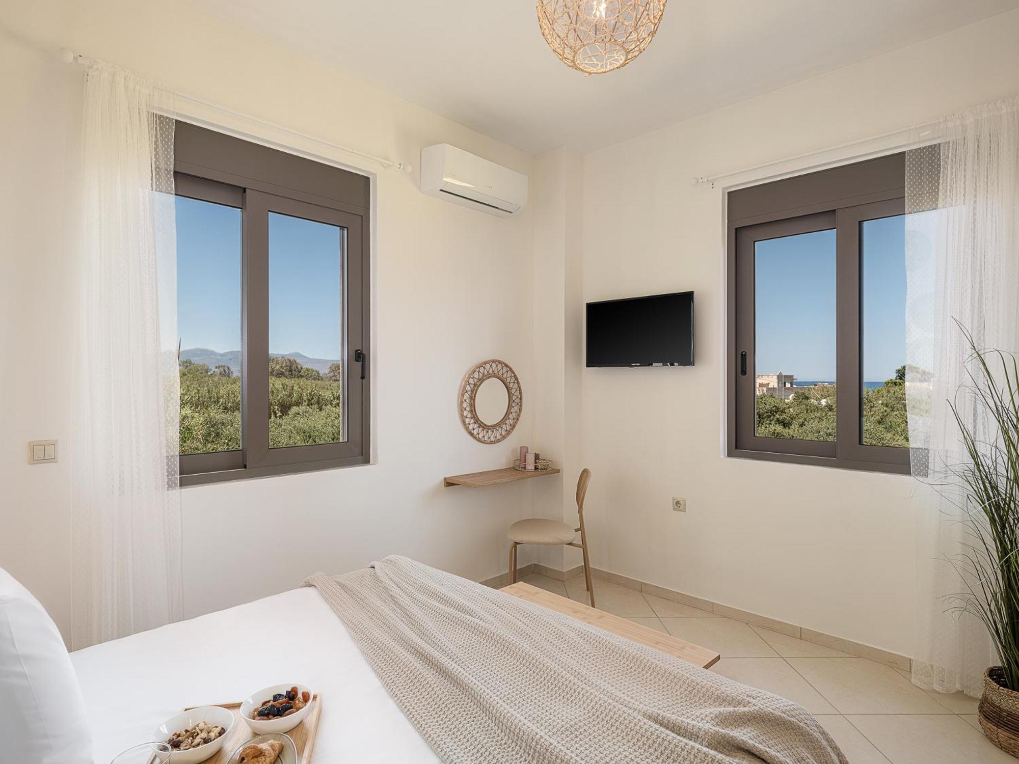 Sol Luxury Apartment - Close To The Beach With A Private Mini Pool Ханья Экстерьер фото