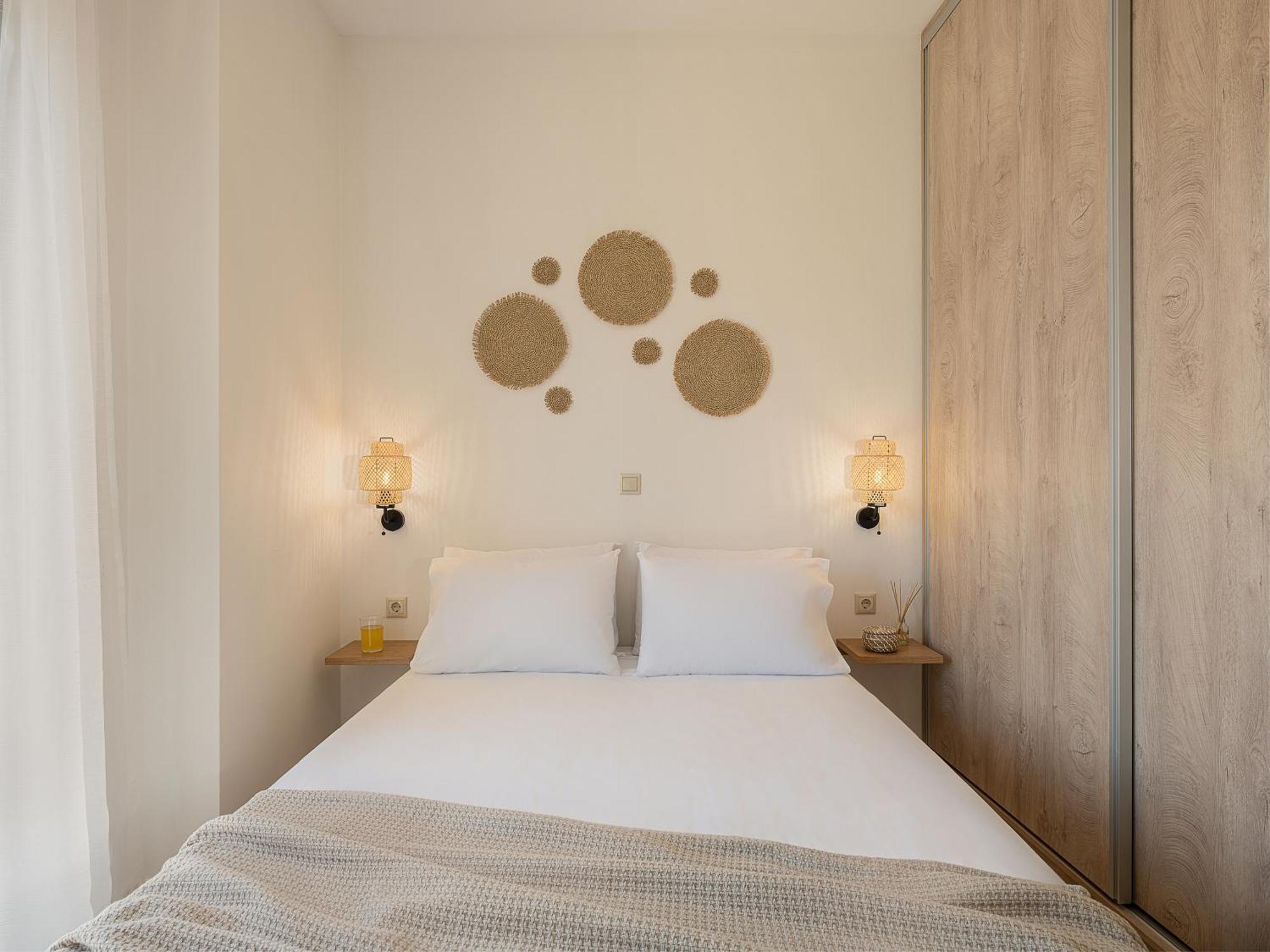 Sol Luxury Apartment - Close To The Beach With A Private Mini Pool Ханья Экстерьер фото