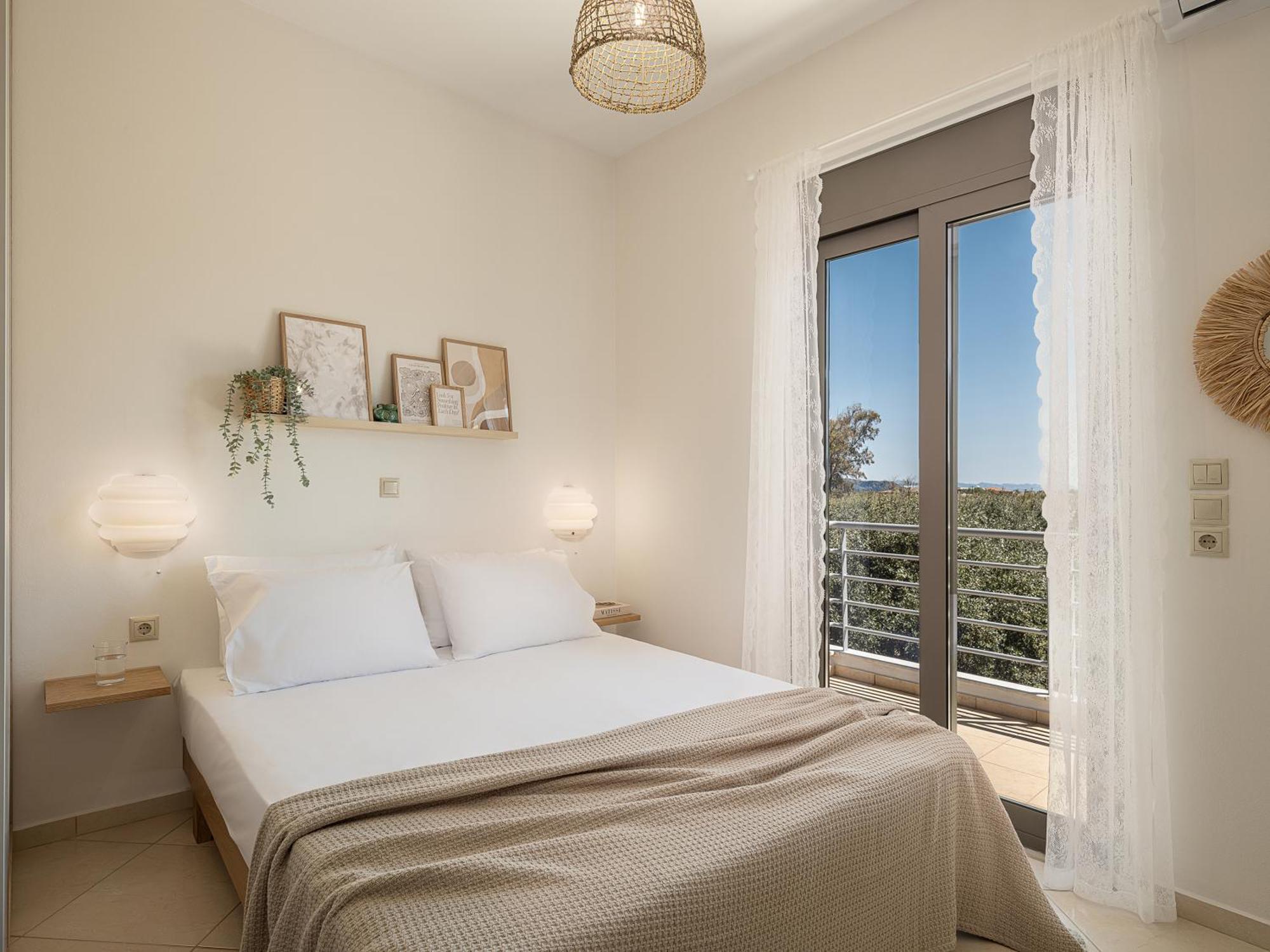 Sol Luxury Apartment - Close To The Beach With A Private Mini Pool Ханья Экстерьер фото