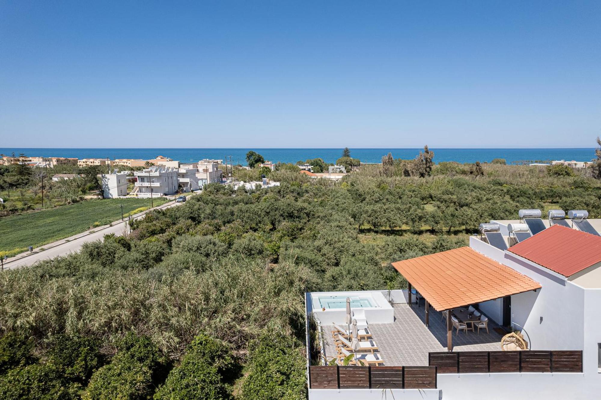 Sol Luxury Apartment - Close To The Beach With A Private Mini Pool Ханья Экстерьер фото