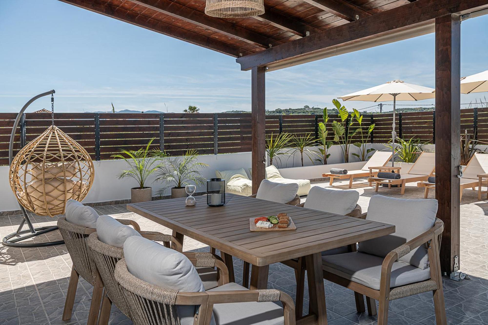 Sol Luxury Apartment - Close To The Beach With A Private Mini Pool Ханья Экстерьер фото