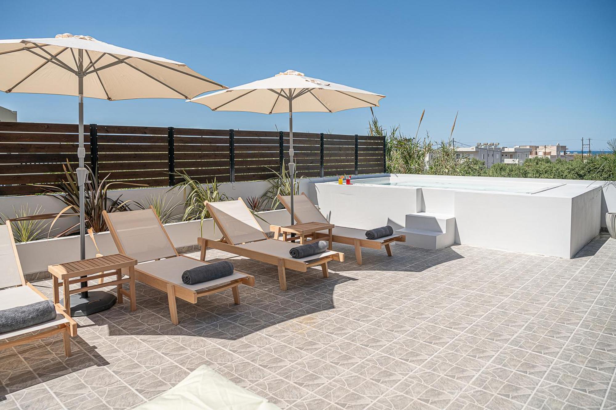 Sol Luxury Apartment - Close To The Beach With A Private Mini Pool Ханья Экстерьер фото