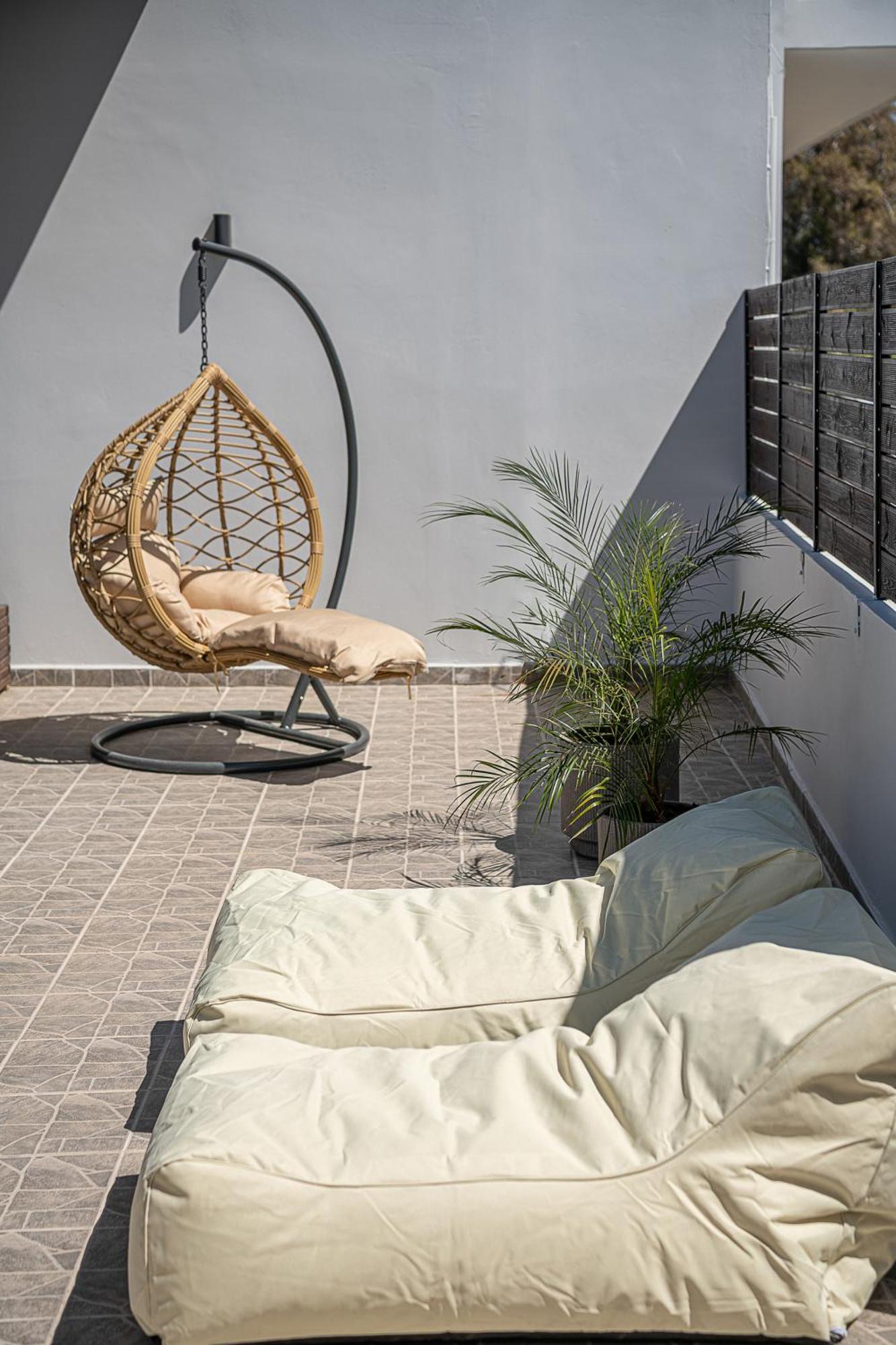 Sol Luxury Apartment - Close To The Beach With A Private Mini Pool Ханья Экстерьер фото