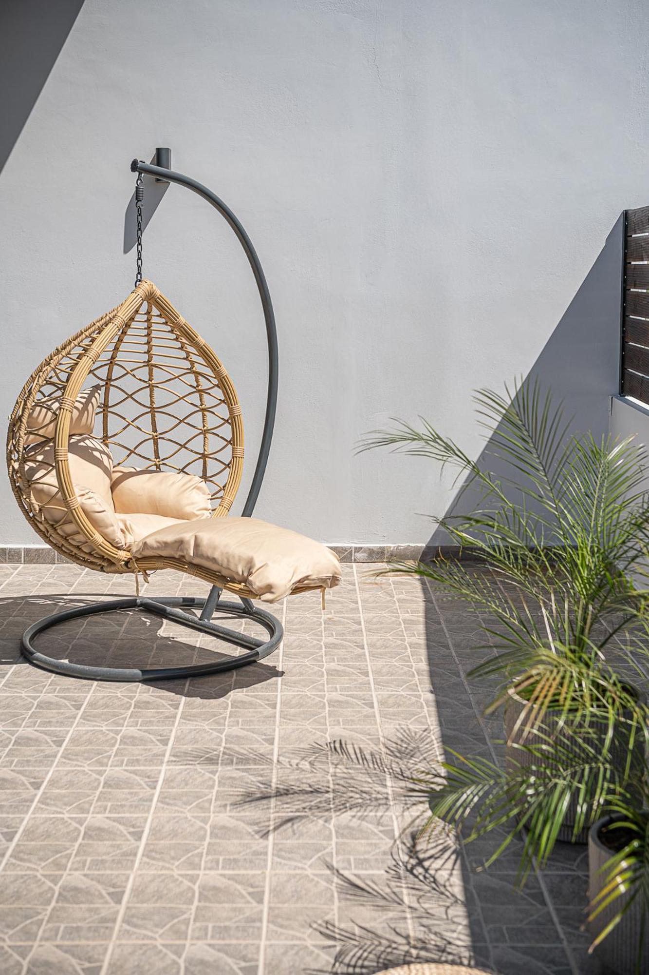 Sol Luxury Apartment - Close To The Beach With A Private Mini Pool Ханья Экстерьер фото