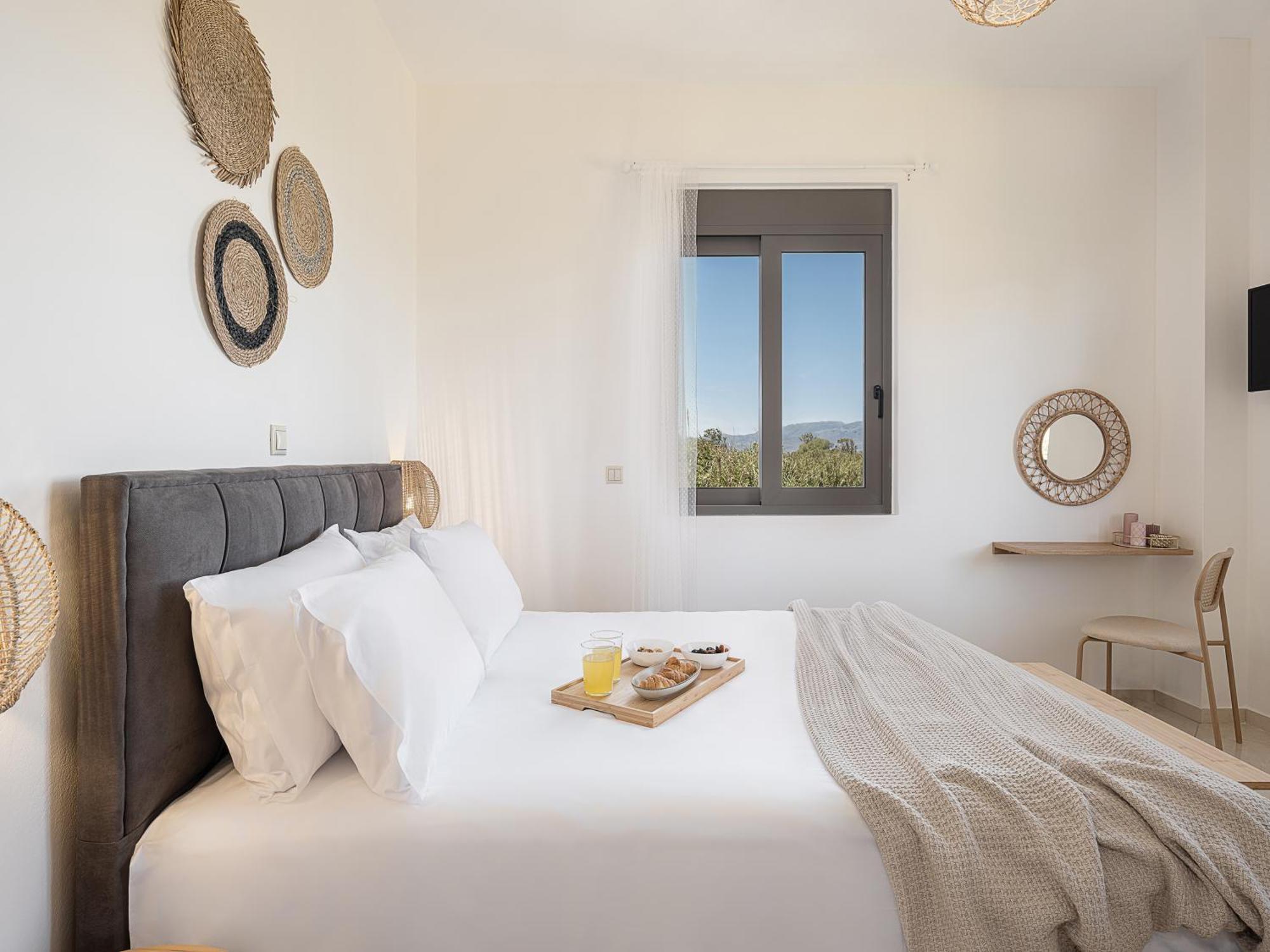 Sol Luxury Apartment - Close To The Beach With A Private Mini Pool Ханья Экстерьер фото