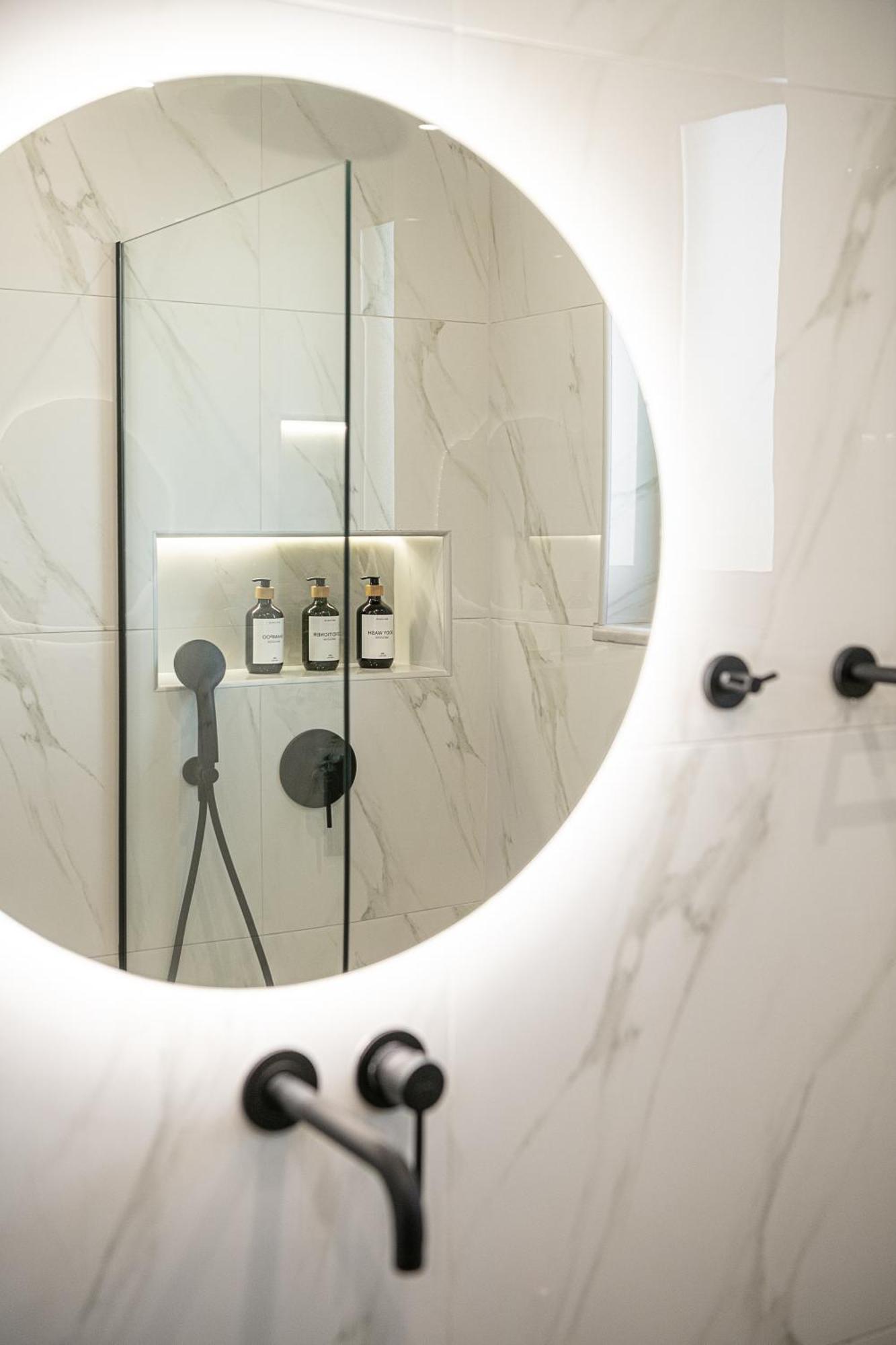 Sol Luxury Apartment - Close To The Beach With A Private Mini Pool Ханья Экстерьер фото
